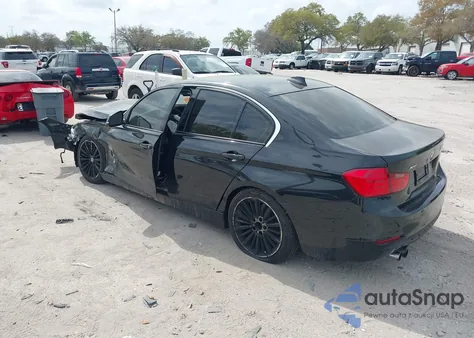 2013 BMW 328I xDrive z USA, uszkodzony, nr VIN WBA3B5C53DF591002